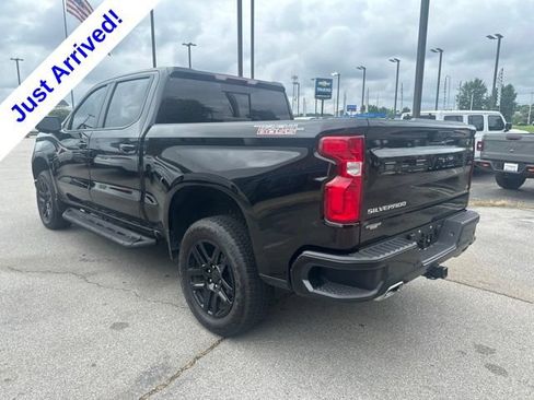 Used 2025 Chevrolet Silverado 1500 LT Trail Boss w/ LT Trail Boss Premium Package AWD/4WD image 6