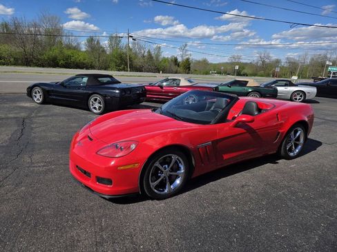 Used 2010 Chevrolet Corvette Grand Sport RWD image 4