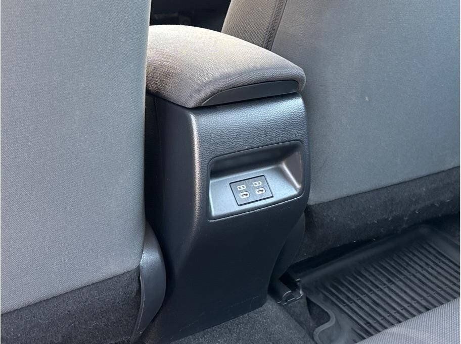 Used 2024 Toyota Corolla LE FWD image 18
