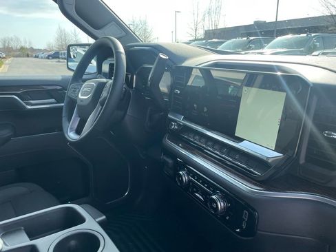 New 2026 GMC Sierra 1500 SLE w/ X31 Off-Road Package image 31