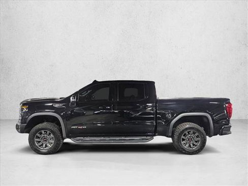 Used 2024 GMC Sierra 1500 AT4X image 8