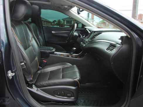 Used 2014 Chevrolet Impala LTZ FWD image 10
