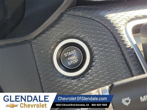 Used 2021 Land Rover Range Rover Velar S image 37