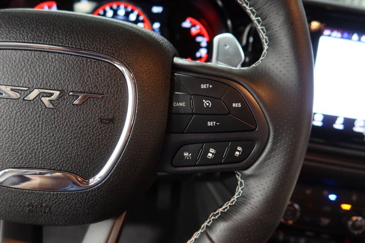 Used 2021 Dodge Durango SRT w/ Technology Group AWD/4WD image 35