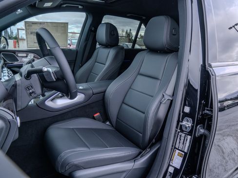 Certified 2026 Mercedes-Benz GLE 450 4MATIC image 13
