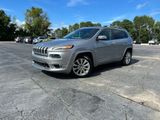 Used 2016 Jeep Cherokee Overland w/ Technology Group image 3