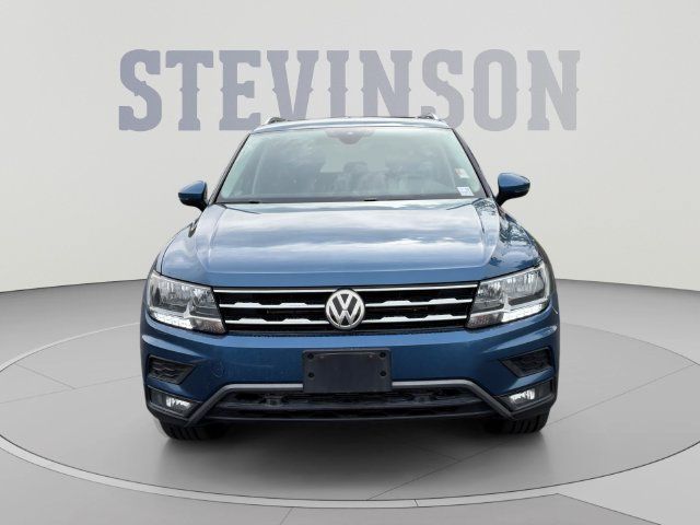 Used 2020 Volkswagen Tiguan SEL AWD/4WD image 8
