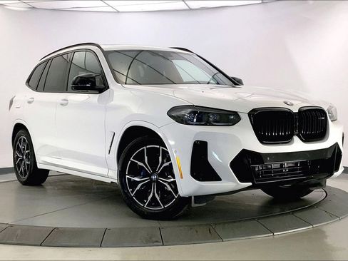 Used 2024 BMW X3 M40i w/ Premium Package image 1