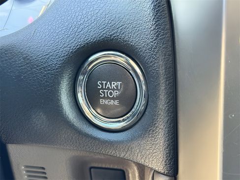 Used 2020 Lexus GX 460 Premium image 18