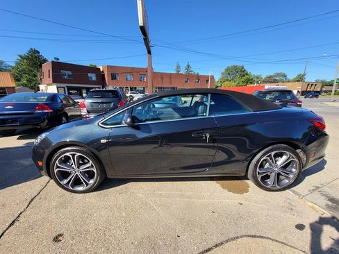 Used 2016 Buick Cascada Premium image 4