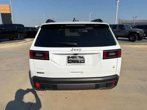 New 2026 Jeep Cherokee Limited AWD/4WD image 4