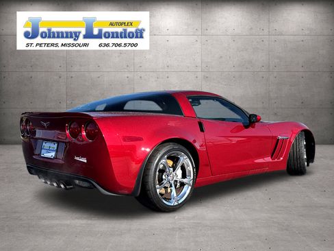 Used 2012 Chevrolet Corvette Grand Sport w/ 3LT Preferred Equipment Group image 2