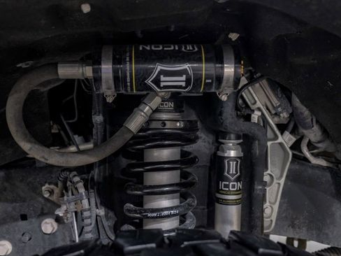 Used 2024 Ford F350 Platinum w/ FX4 Off-Road Package image 68