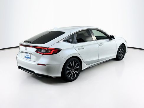 Used 2022 Honda Civic EX-L image 5