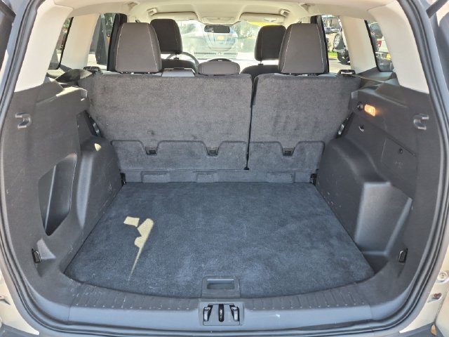 Used 2017 Ford Escape SE FWD image 23