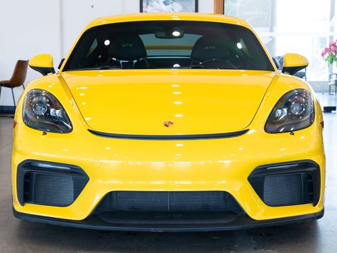 Used 2022 Porsche 718 Cayman GT4 image 2