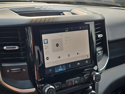 New 2026 RAM 1500 Big Horn AWD/4WD image 22