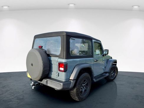 Used 2024 Jeep Wrangler Sport AWD/4WD image 8