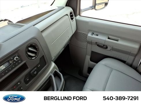 New 2026 Ford E-350 and Econoline 350 Super Duty w/ Driver's Safety Package image 20