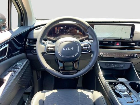 New 2026 Kia Carnival SX Prestige FWD image 24