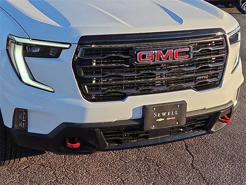 New 2026 GMC Acadia AT4 image 7