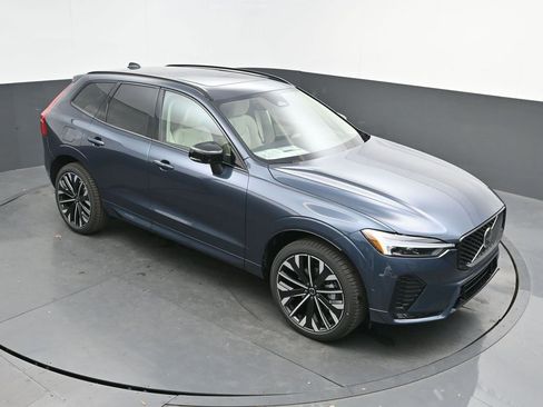 New 2026 Volvo XC60 B5 Ultra w/ Protection Package Premier AWD/4WD image 29