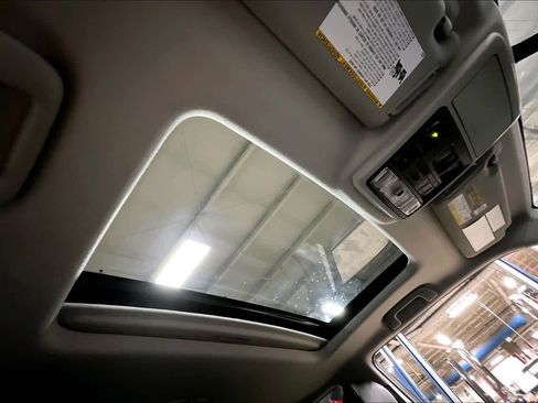 Used 2019 Toyota 4Runner Limited image 14