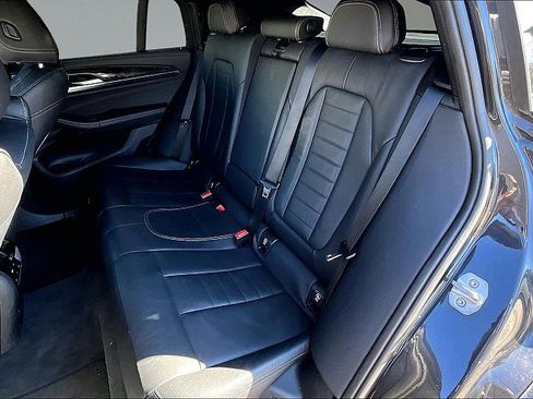 Used 2019 BMW X4 M40i w/ Premium Package image 27