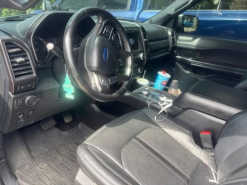Used 2020 Ford Expedition Limited w/ Special Edition Package AWD/4WD image 9