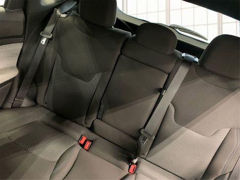 Used 2024 Jeep Compass Sport image 13