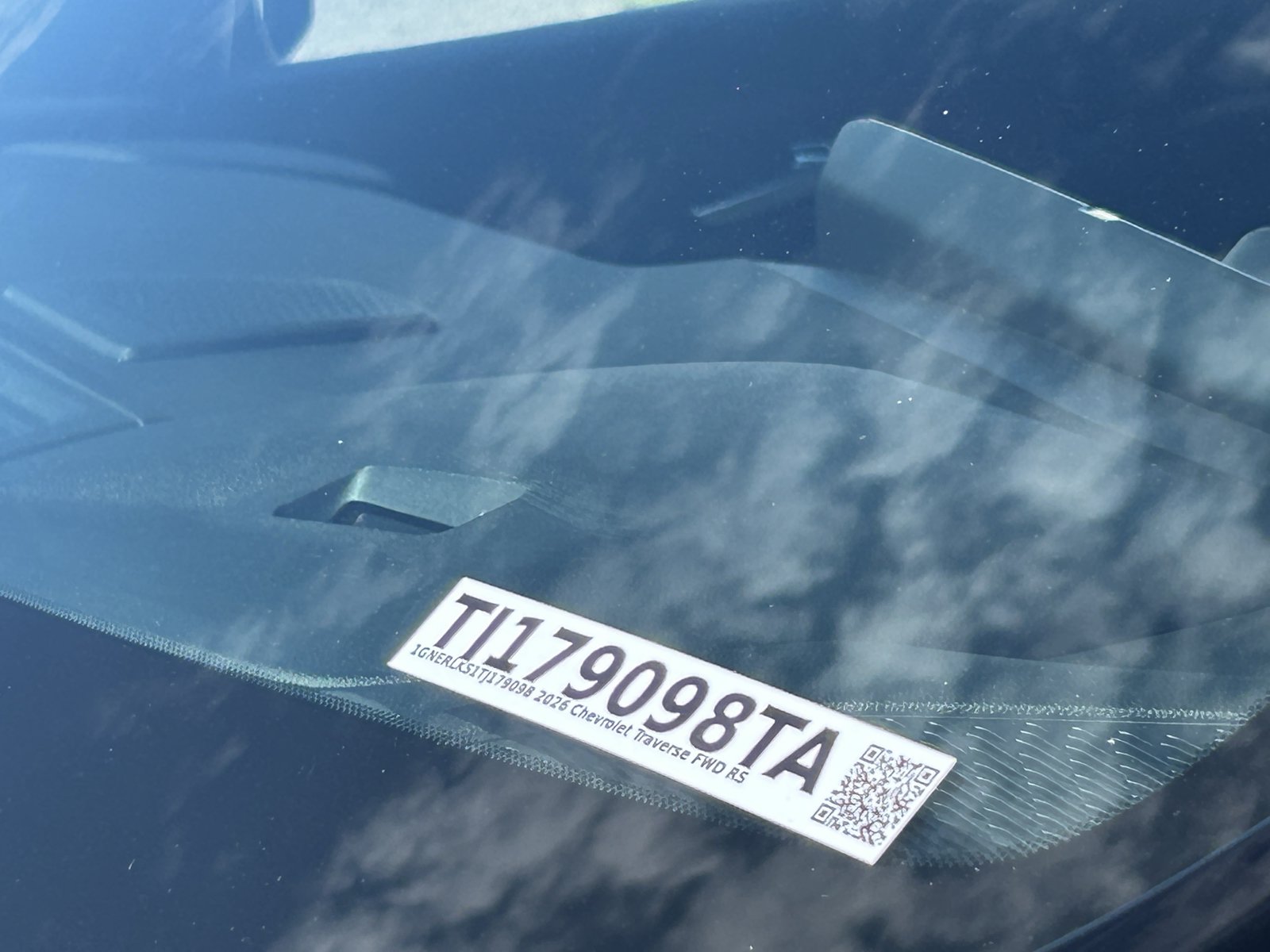 Used 2026 Chevrolet Traverse RS w/ LPO, Floor Liner Package FWD image 21