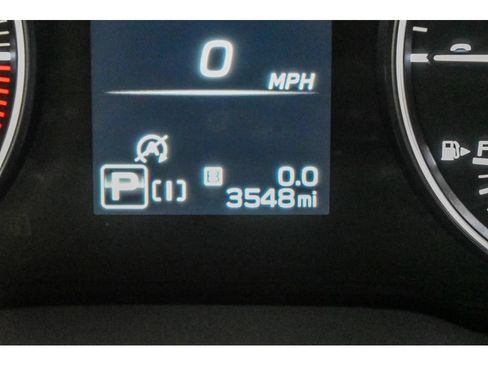 Used 2026 Subaru Forester Premium AWD/4WD image 23