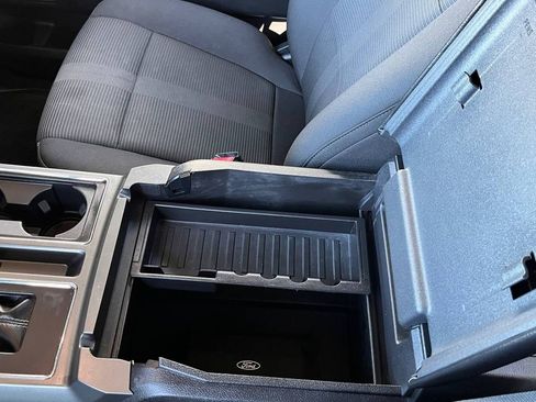 Used 2017 Ford F150 XLT w/ Equipment Group 302A Luxury AWD/4WD image 23