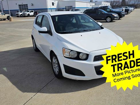 Used 2013 Chevrolet Sonic LT image 4