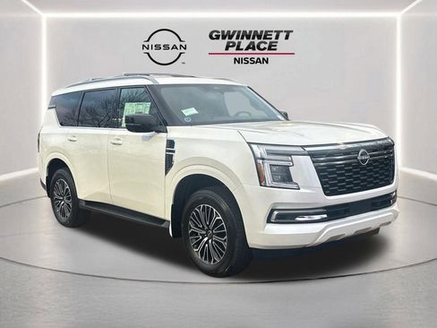 New 2026 Nissan Armada SL w/ Captain's Chari Seat Package image 3