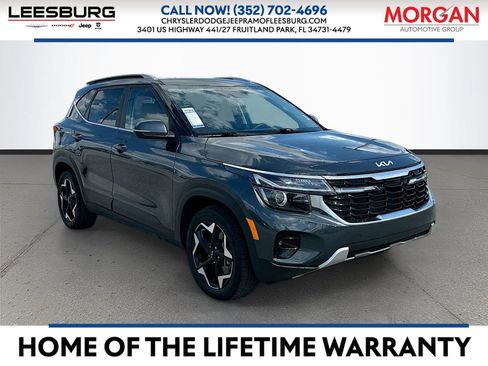 Used 2024 Kia Seltos EX AWD/4WD image 1