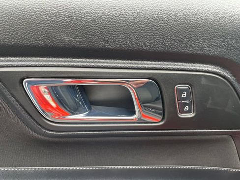 Used 2015 Ford Mustang Coupe w/ Equipment Group 051A RWD image 11