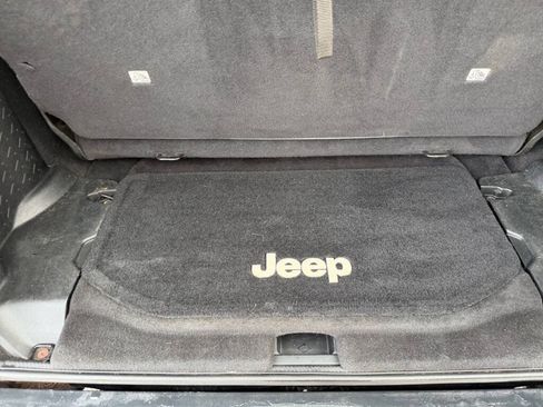 Used 2012 Jeep Wrangler Sport AWD/4WD image 36