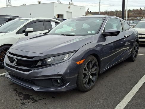Used 2019 Honda Civic Sport image 2