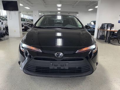 Used 2025 Toyota Corolla LE
