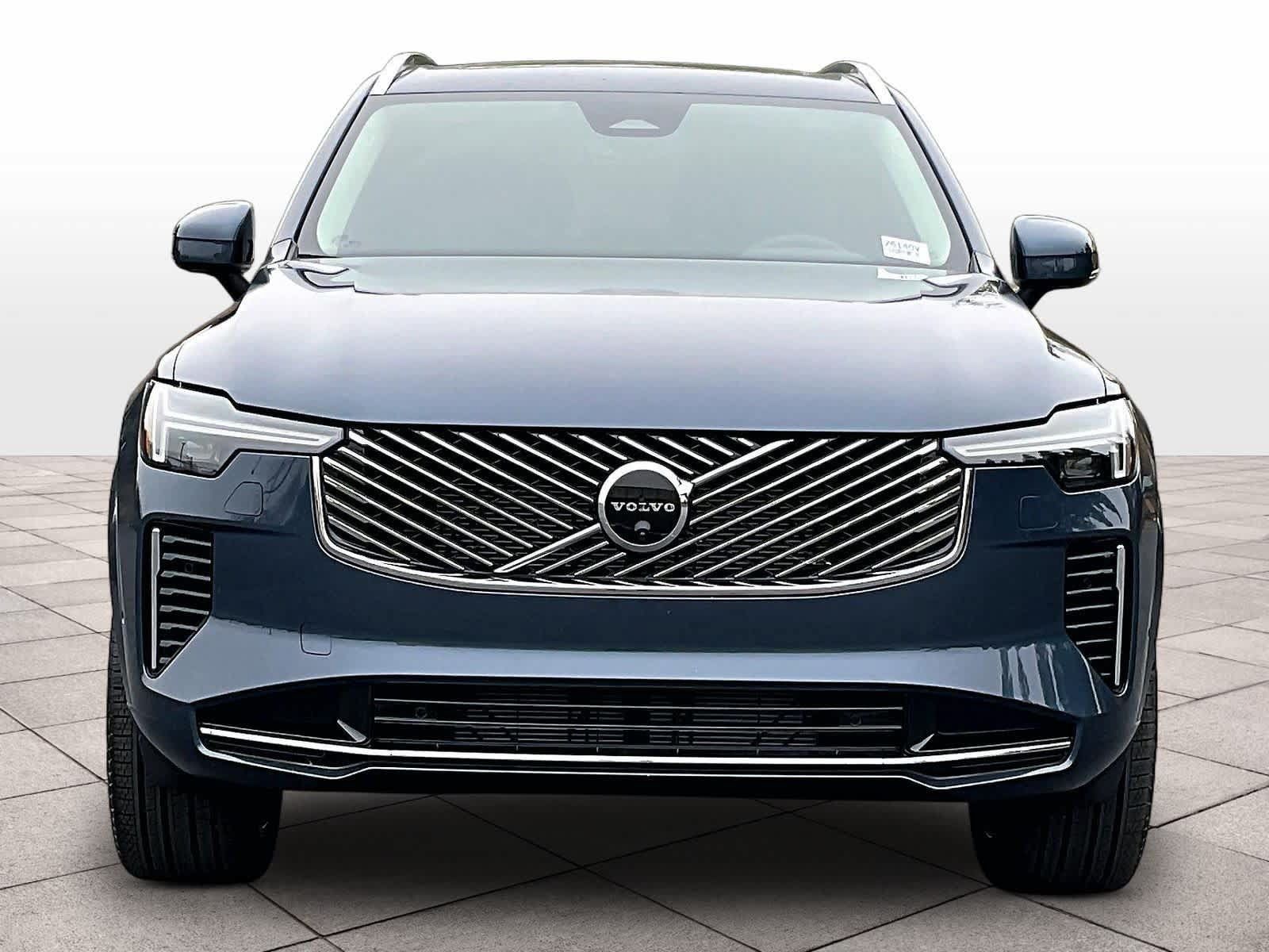 New 2026 Volvo XC90 B5 Plus w/ Protection Package AWD/4WD image 5