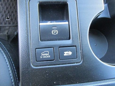 Used 2018 Subaru Outback 2.5i Limited image 37