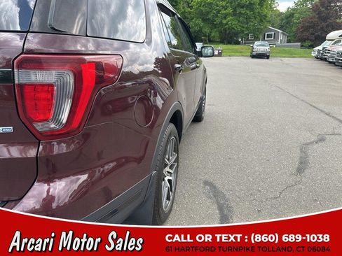 Used 2018 Ford Explorer Sport w/ Equipment Group 401A AWD/4WD image 11