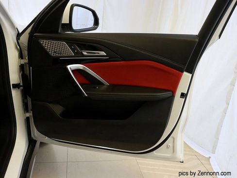 Certified 2025 BMW X1 xDrive28i w/ Premium Package image 34