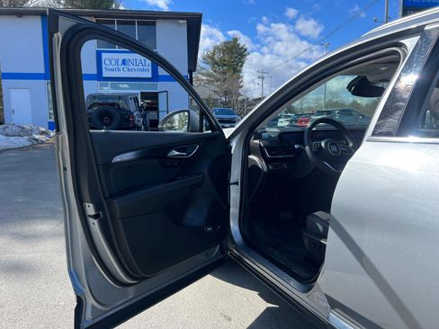 Certified 2025 Buick Envision Preferred image 15