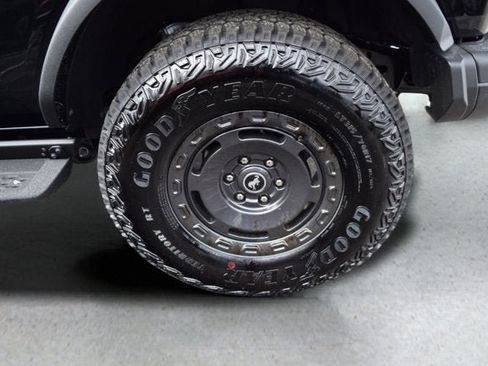 New 2025 Ford Bronco Big Bend w/ Black Diamond Package image 4