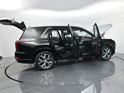 Used 2022 Hyundai Palisade Limited image 57