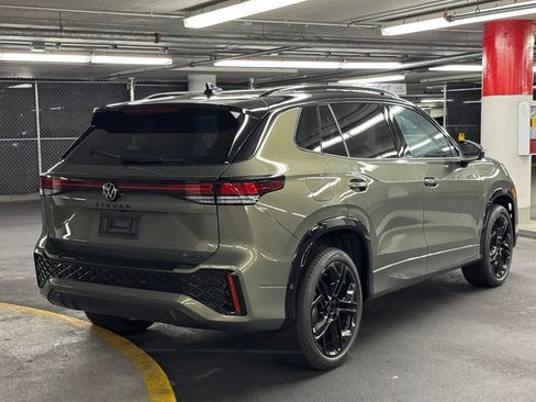 New 2026 Volkswagen Tiguan SE R-Line AWD/4WD image 6