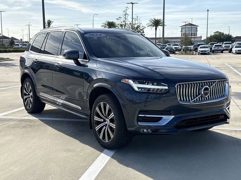 Used 2024 Volvo XC90 B6 Plus AWD/4WD image 12