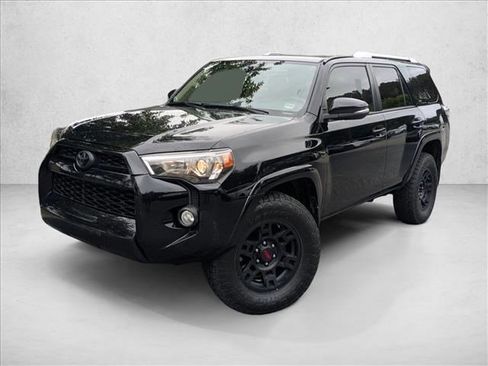 Used 2018 Toyota 4Runner SR5 Premium AWD/4WD image 1